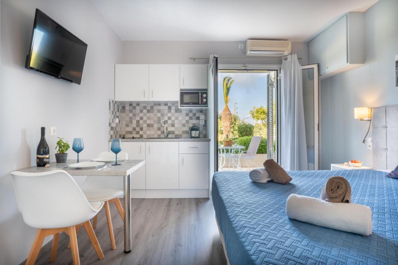 Nondas Apartments Ласси Экстерьер фото